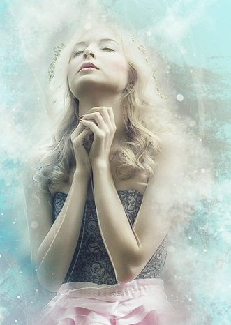 A picture of a girl praying